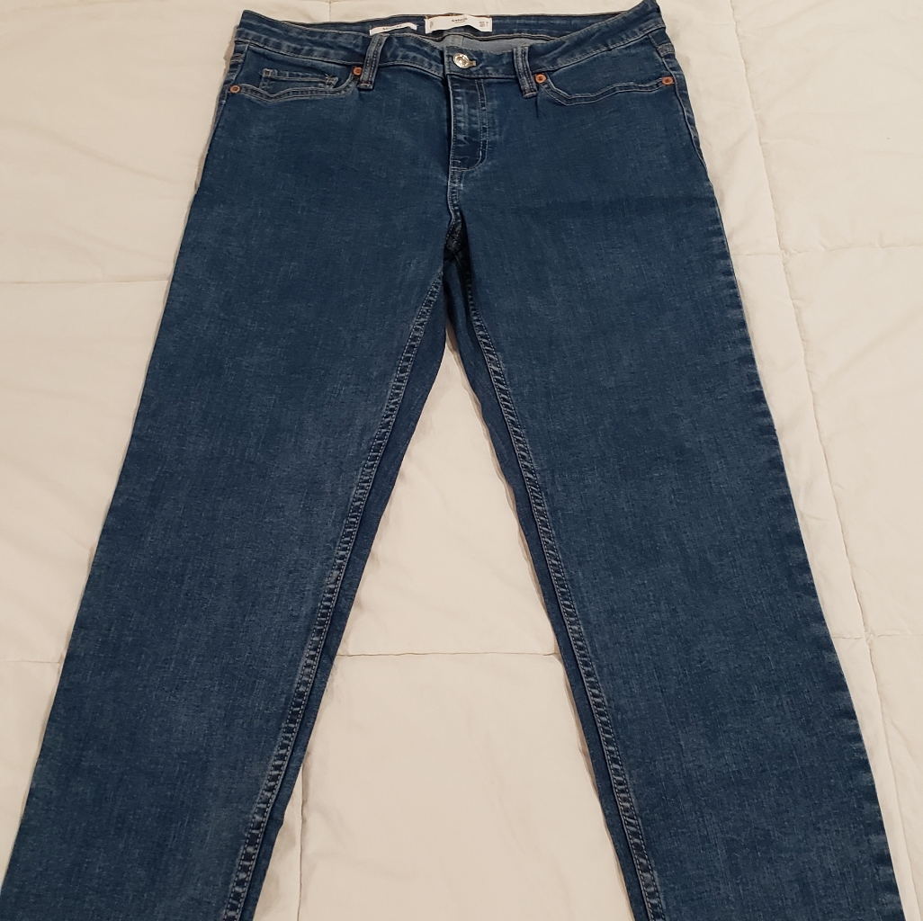 Mango Size 8 Jeans. Nwot